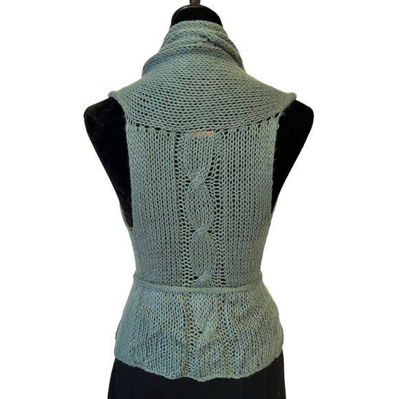 Gem Fox Grey Green Hand Knit Sweater Vest XS - Picture 5 of 9